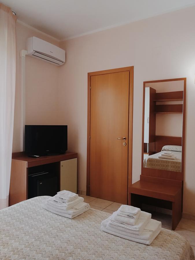 Aloha Park Hotel Campomarino  Exterior photo