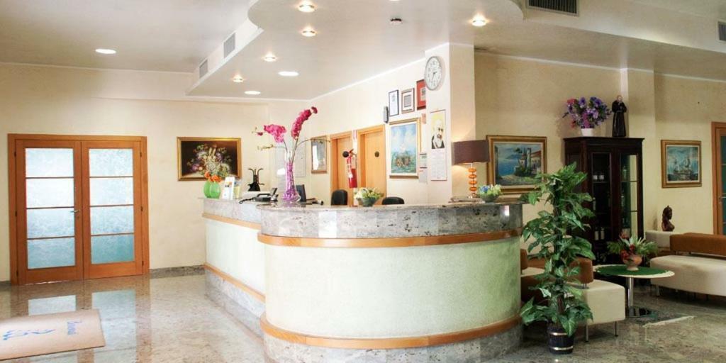 Aloha Park Hotel Campomarino  Exterior photo